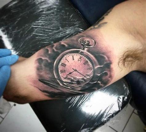 tatuaggio bicipite interno uomo|200 Incredibili tatuaggi per i bicipiti